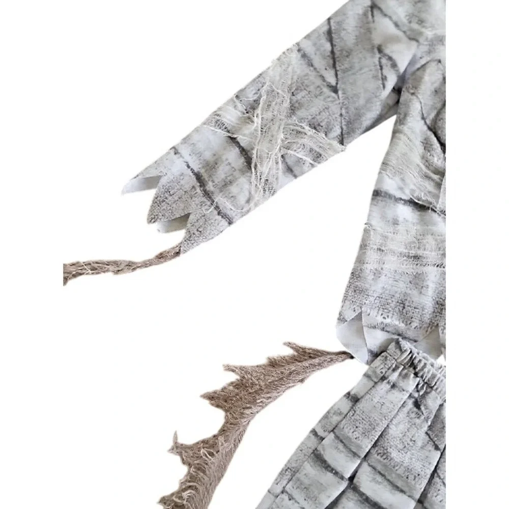 Authentic Kids Mummy Costume 3PC Set Rib Cage Detail Size M 5-6 Gray White